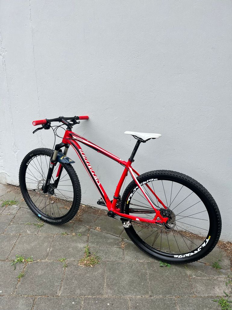 Specialized Stumpjumper Comp 29 2014 2014 Mountainbike de segunda mano, Rojo — imagen 4 de 8