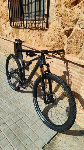 Gebrauchtes Orbea OIZ M10 2020 2020 Mountainbike, Schwarz, 29 — Bild 6 von 7