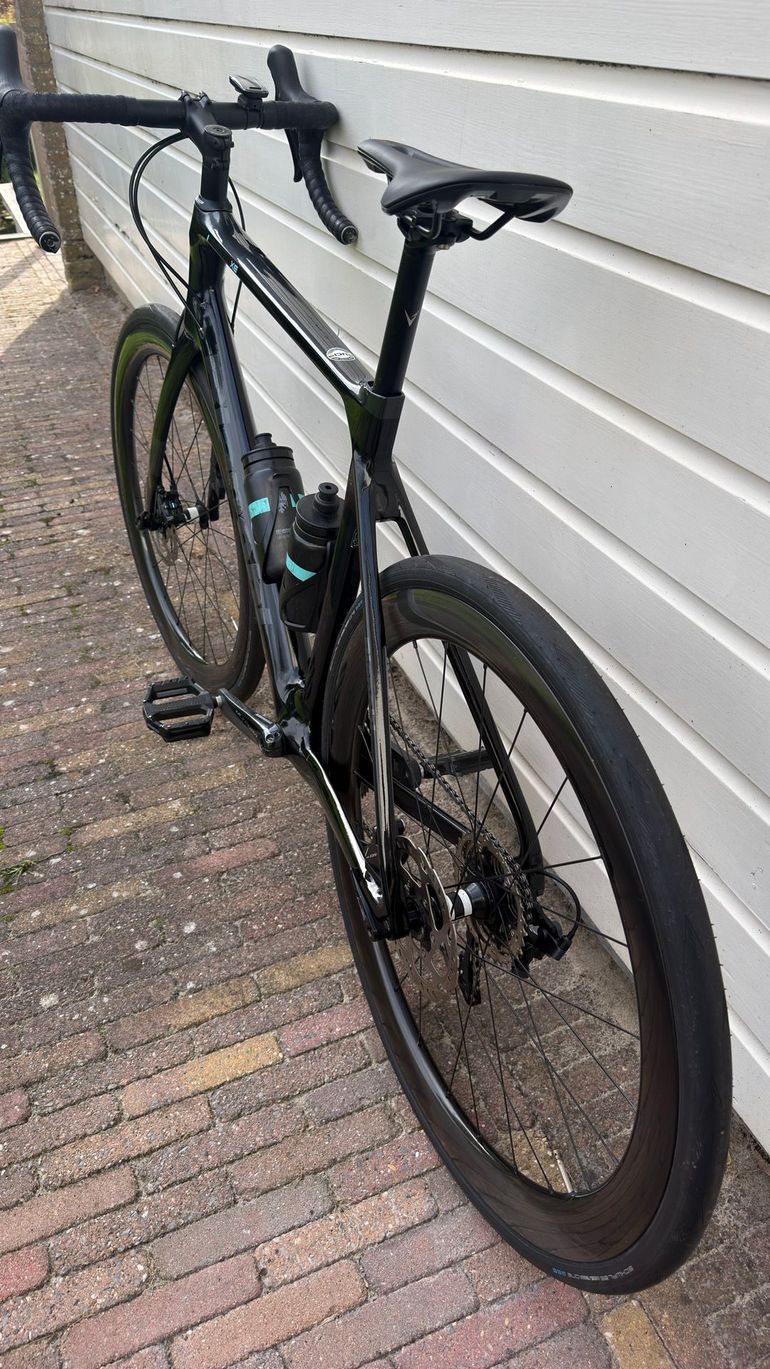 Brugt Bianchi Infinito Shimano Ultegra 2024 Road & Gravel — billede 12 af 29