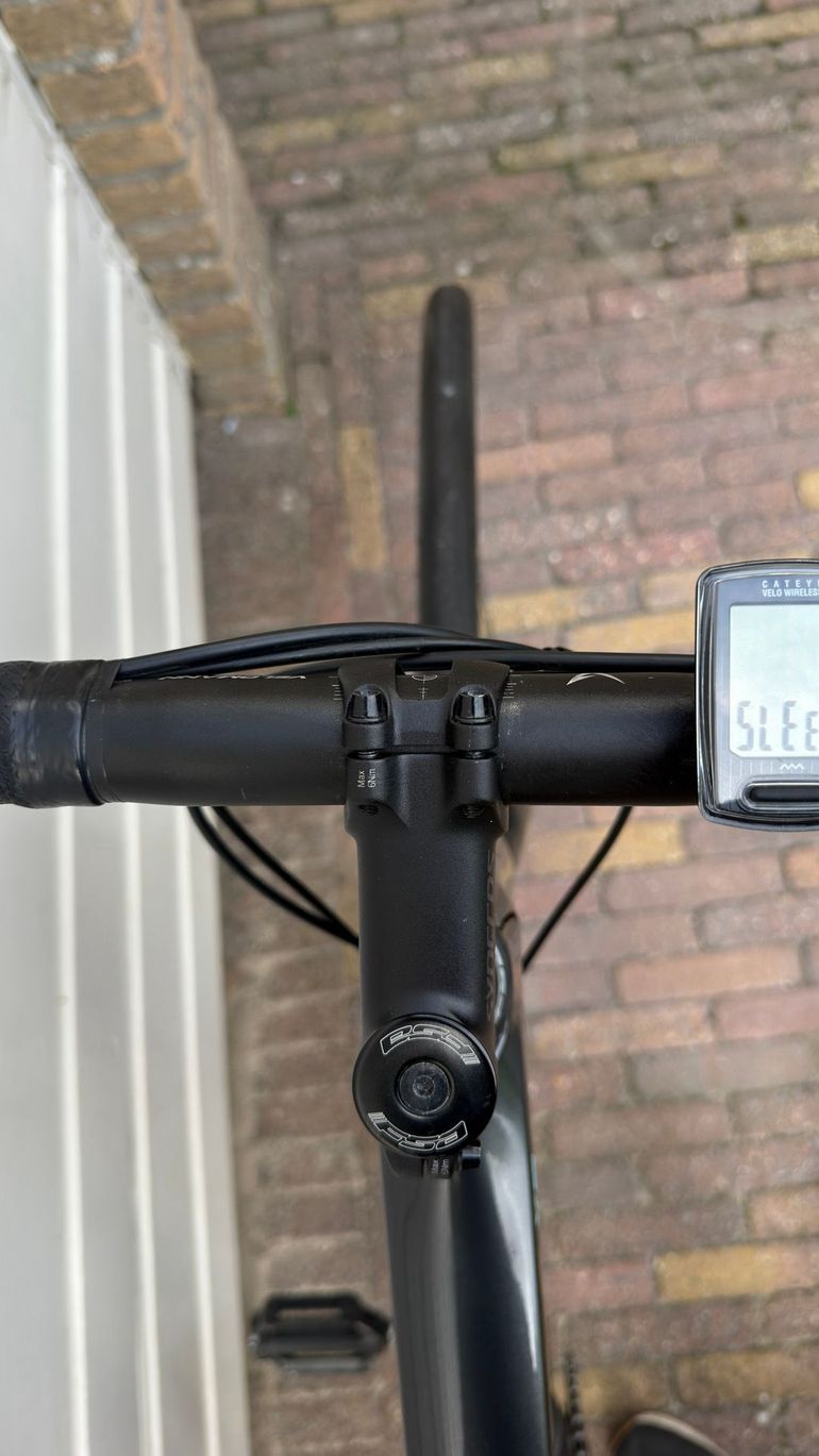 Brugt Bianchi Infinito Shimano Ultegra 2024 Road & Gravel — billede 24 af 29