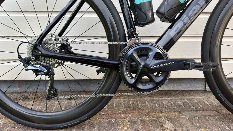 Brugt Bianchi Infinito Shimano Ultegra 2024 Road & Gravel — billede 3 af 29