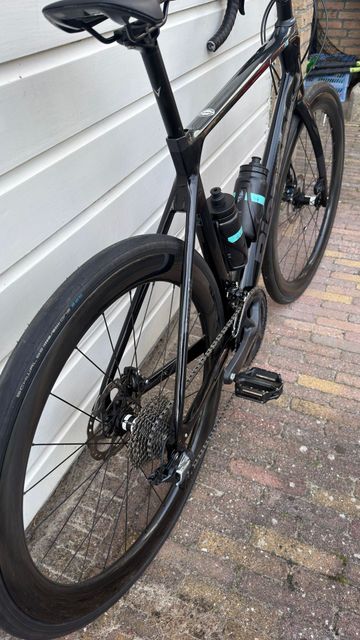 Brugt Bianchi Infinito Shimano Ultegra 2024 Road & Gravel — billede 18 af 29