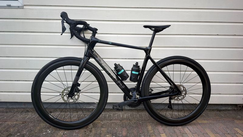 Używany Bianchi Infinito Shimano Ultegra 2024 Road & Gravel