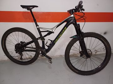 Brugt Specialized Stumpjumper FSR 2017 Mountainbike — billede 1 af 7