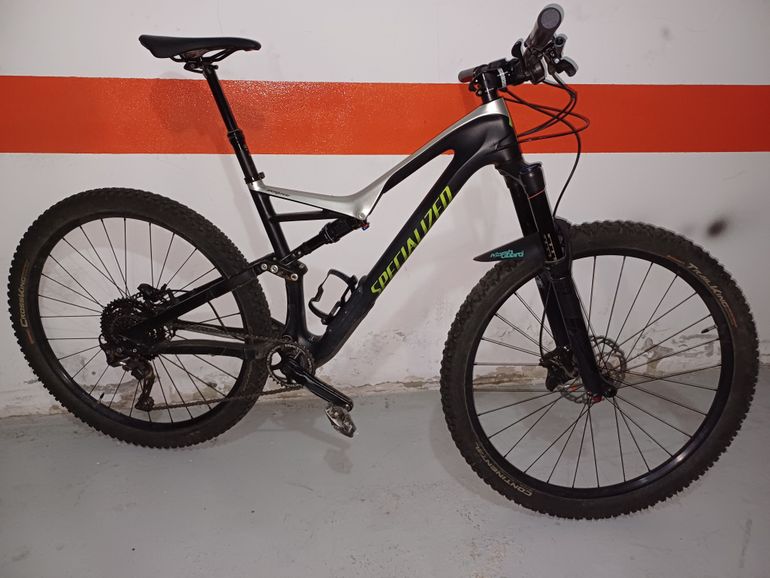 Brugt Specialized Stumpjumper FSR 2017 Mountainbike — billede 1 af 7