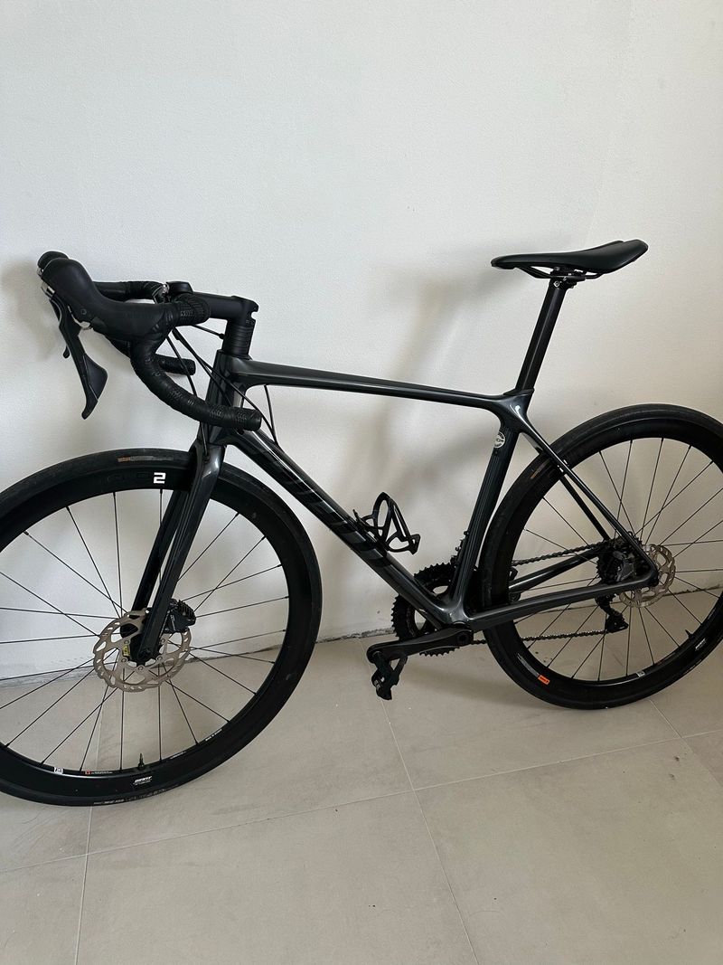 Giant TCR Advanced Disc 1+ 2022 2022 Road & Gravel d'occasion