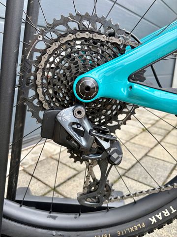 Used Yeti SB115 C2 2023 2023 Mountainbike, Green — image 2 of 5