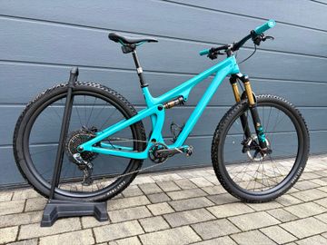 Used Yeti SB115 C2 2023 2023 Mountainbike, Green — image 1 of 5