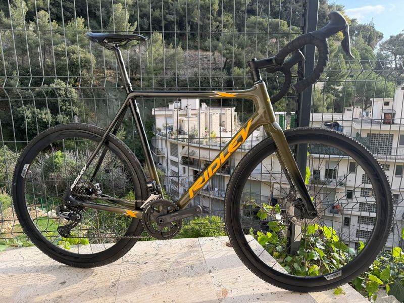 Tweedehands Ridley X-Night SL Disc - Shimano GRX800 DI2 2x11sp 2022 2022 Road & Gravel