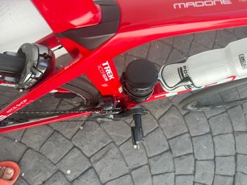 Gebrauchtes Trek Madone 9.5 2018 2018 Road & Gravel, Rot — Bild 8 von 12