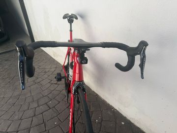 Gebrauchtes Trek Madone 9.5 2018 2018 Road & Gravel, Rot — Bild 4 von 12