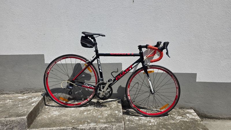 Giant Custom Other Shimano 2014 Road & Gravel d'occasion