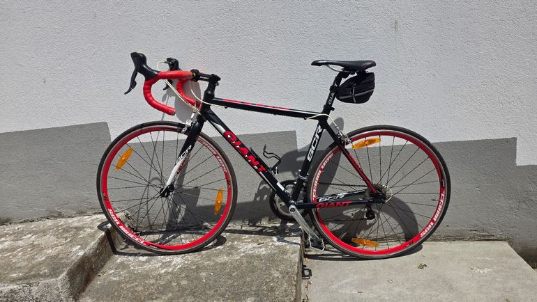 Giant Custom Other Shimano 2014 Road & Gravel d'occasion — image 2 sur 3