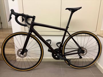 Używany Specialized Aethos Expert 2021 2021 Road & Gravel — zdjęcie 2 z 7