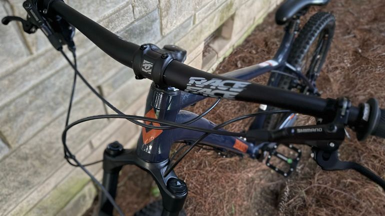 Used Diamondback Sync'r 2023 2023 Mountainbike, Blue, 27.5 — image 9 of 9