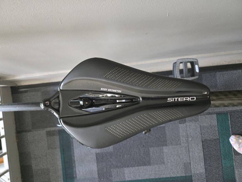 Used Specialized 2010 Specialized Ruby Expert Compact 2010 Road & Gravel, Black — image 9 of 13