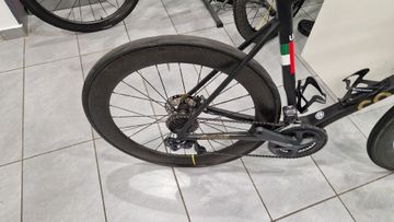 Used Colnago V3-rs Shimano Ultegra Di2 2022 Road & Gravel, Black — image 7 of 7