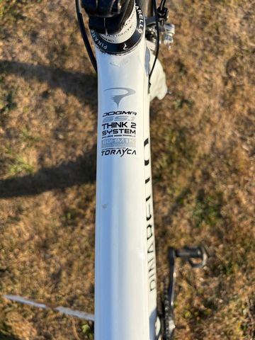Used Pinarello Dogma Shimano Ultegra Di2 2012 Road & Gravel, White — image 9 of 9