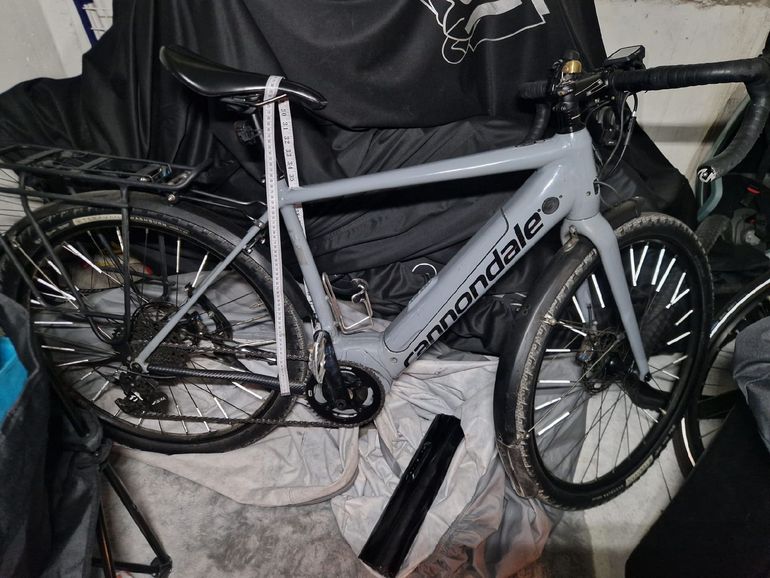 Used Cannondale Synapse Neo SRAM Force 2022 Road & Gravel, Light Gray — image 5 of 18