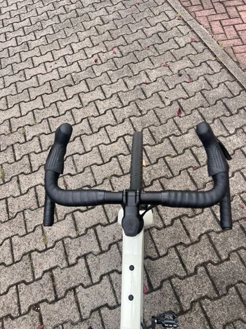 Brugt Canyon Grizl CF7 LEEZE CARBON 2026 Road & Gravel — billede 5 af 8