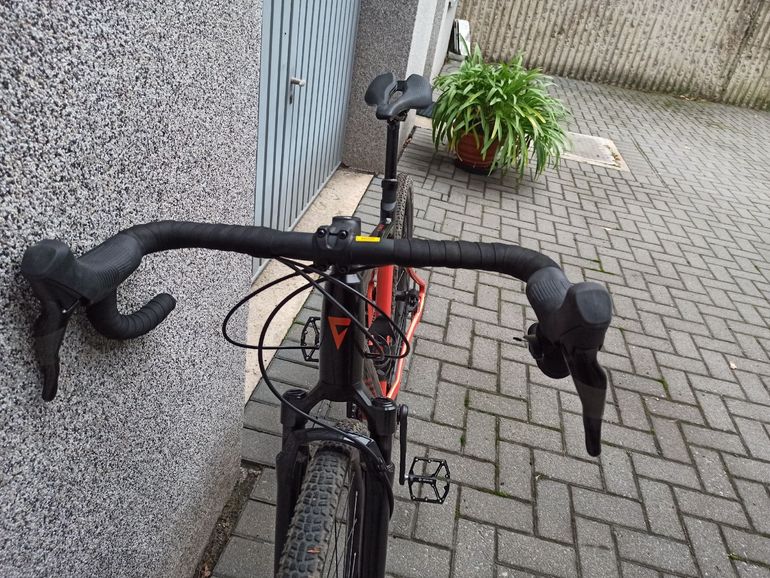 Brugt Giant Revolt X 1 2024 2024 Road & Gravel — billede 7 af 8