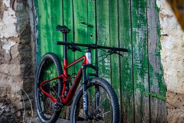 Used Mendiz X40 ICR 2025 Mountainbike, Red — image 2 of 4
