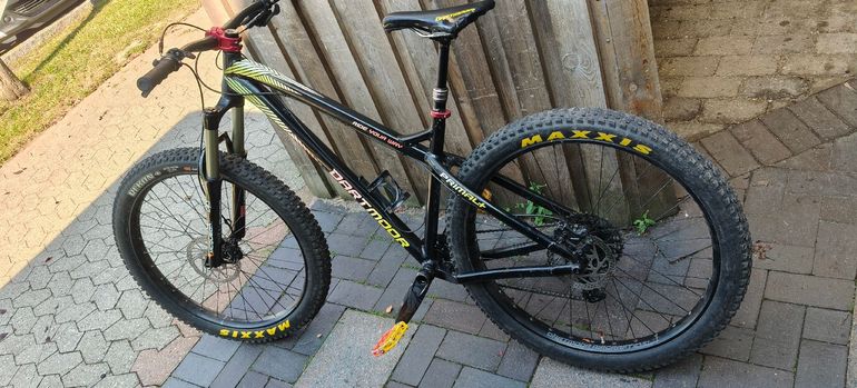 Used Dartmoor Primal+ 2016 Mountainbike, Black, 27.5 (650B) — image 2 of 5