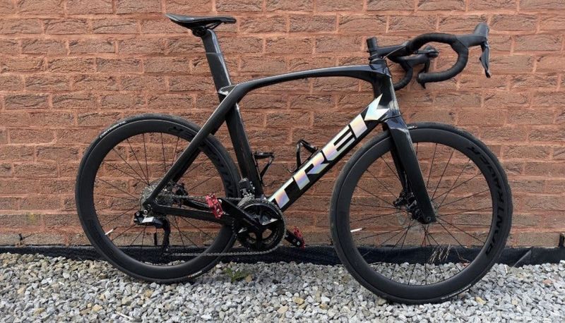 Použité Trek Madone SL 6 Di2 2023 2023 Road & Gravel