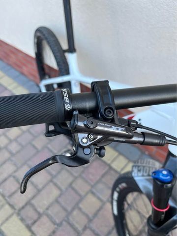 Trek X-Caliber 8 2023 2023 Mountainbike de segunda mano, Blanco — imagen 4 de 10