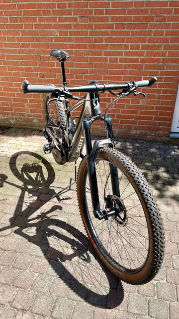 Scott Lumen eRIDE 910 SRAM Red eTap AXS 2024 Mountainbike d'occasion — image 7 sur 8