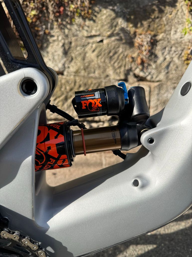 Santa Cruz Heckler SL GX AXS – Custom Aufbau 2025 Mountainbike d'occasion — image 18 sur 19