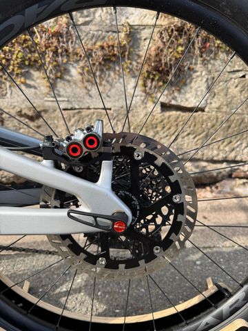Santa Cruz Heckler SL GX AXS – Custom Aufbau 2025 Mountainbike d'occasion — image 15 sur 19