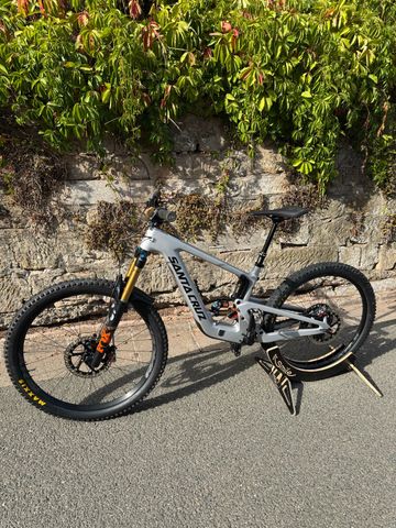 Santa Cruz Heckler SL GX AXS – Custom Aufbau 2025 Mountainbike d'occasion — image 9 sur 19
