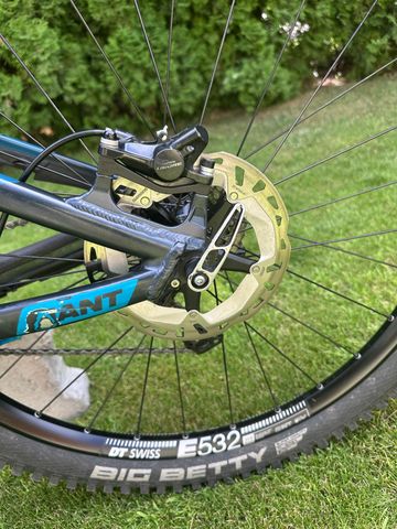 Giant Reign 27.5 1 2016 2016 Mountainbike usato, Blu — immagine 11 di 16