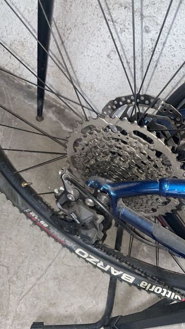 Trek X-Caliber 7 2021 2021 Mountainbike usato, Blu — immagine 2 di 3