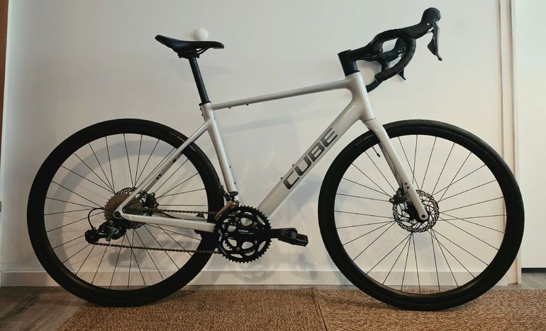 Używany CUBE ATTAIN, RACE 2026 2026 Road & Gravel — zdjęcie 2 z 26