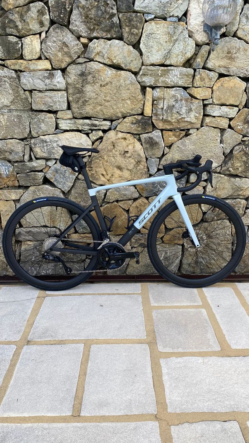 Použité Scott Addict RC Pro 2026 2026 Road & Gravel
