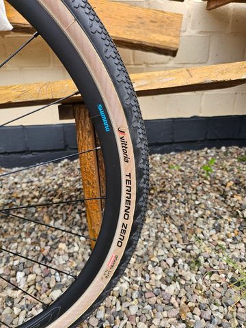 Used CUBE Cross Race Shimano 105 Di2 2022 Road & Gravel, Light Gray — image 8 of 11