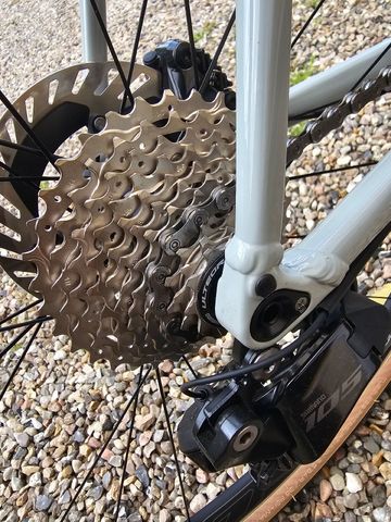 Used CUBE Cross Race Shimano 105 Di2 2022 Road & Gravel, Light Gray — image 11 of 11