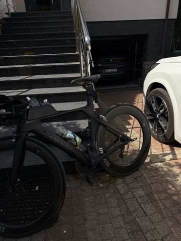 Used Canyon Speedmax CF 8.0 LTD 2019 2019 Road & Gravel, Black — image 7 of 8
