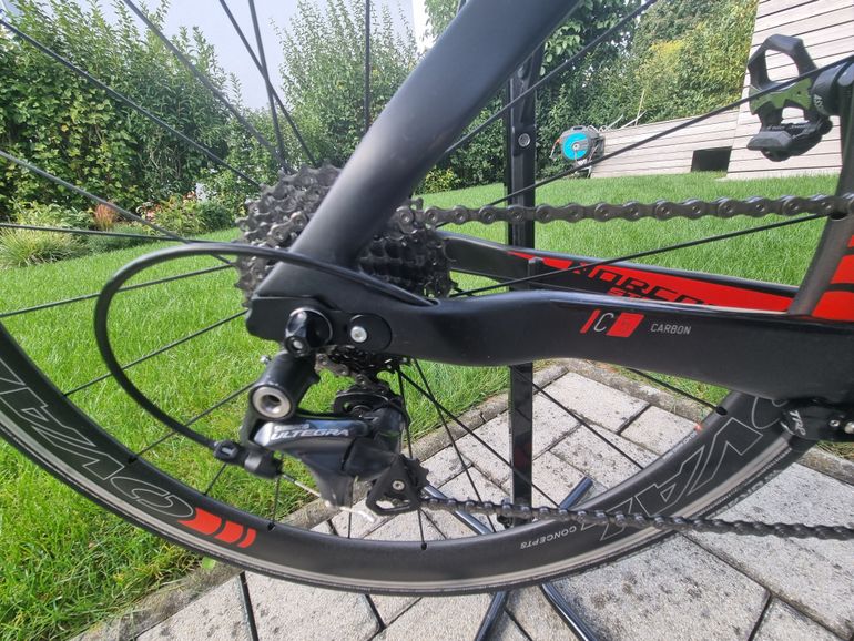 Używany Fuji Norcom Straight 2.1 2015 2015 Road & Gravel — zdjęcie 2 z 6