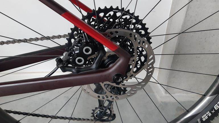 Mondraker Podium 2023 2023 Mountainbike usato, Rosso — immagine 2 di 11