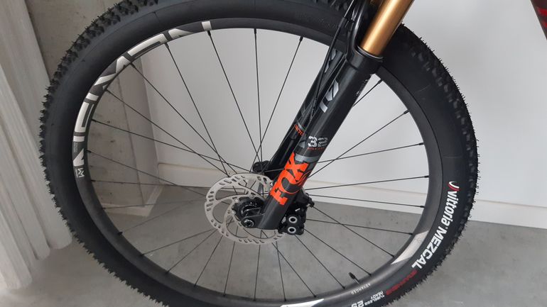Mondraker Podium 2023 2023 Mountainbike usato, Rosso — immagine 5 di 11