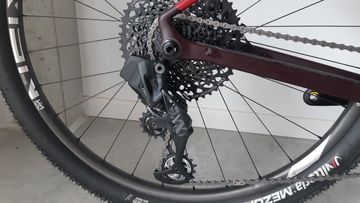 Mondraker Podium 2023 2023 Mountainbike usato, Rosso — immagine 9 di 11
