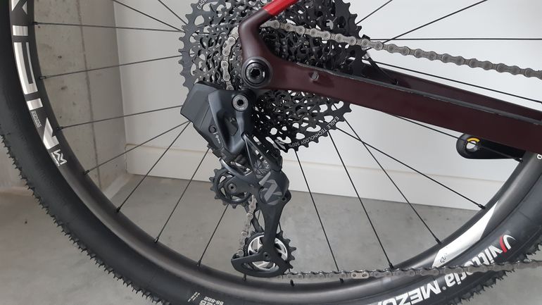 Mondraker Podium 2023 2023 Mountainbike usato, Rosso — immagine 9 di 11
