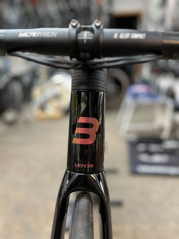 Used Basso Venta Shimano 105 2026 Road & Gravel, Black — image 9 of 11
