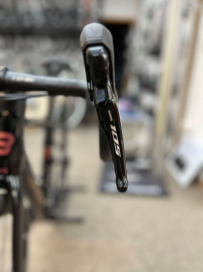 Used Basso Venta Shimano 105 2026 Road & Gravel, Black — image 7 of 11