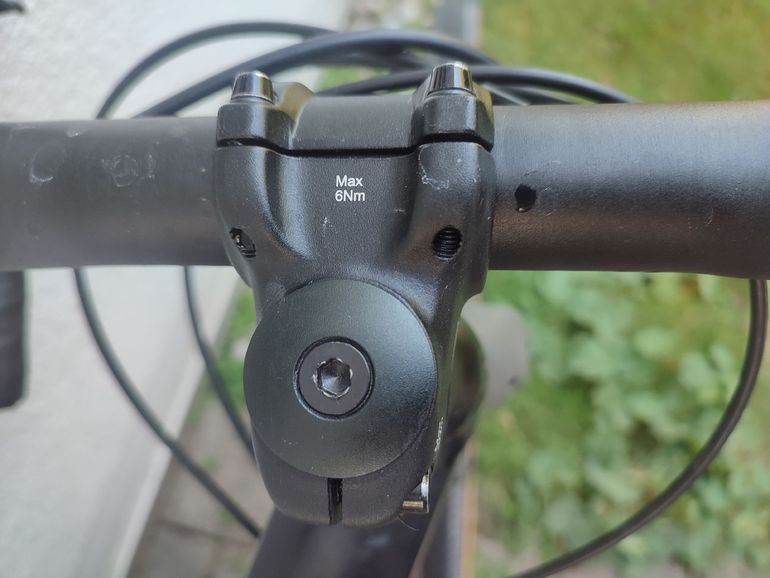 Used BMC Roadmachine AL X TWO 2023 2023 Road & Gravel, Black — image 6 of 19