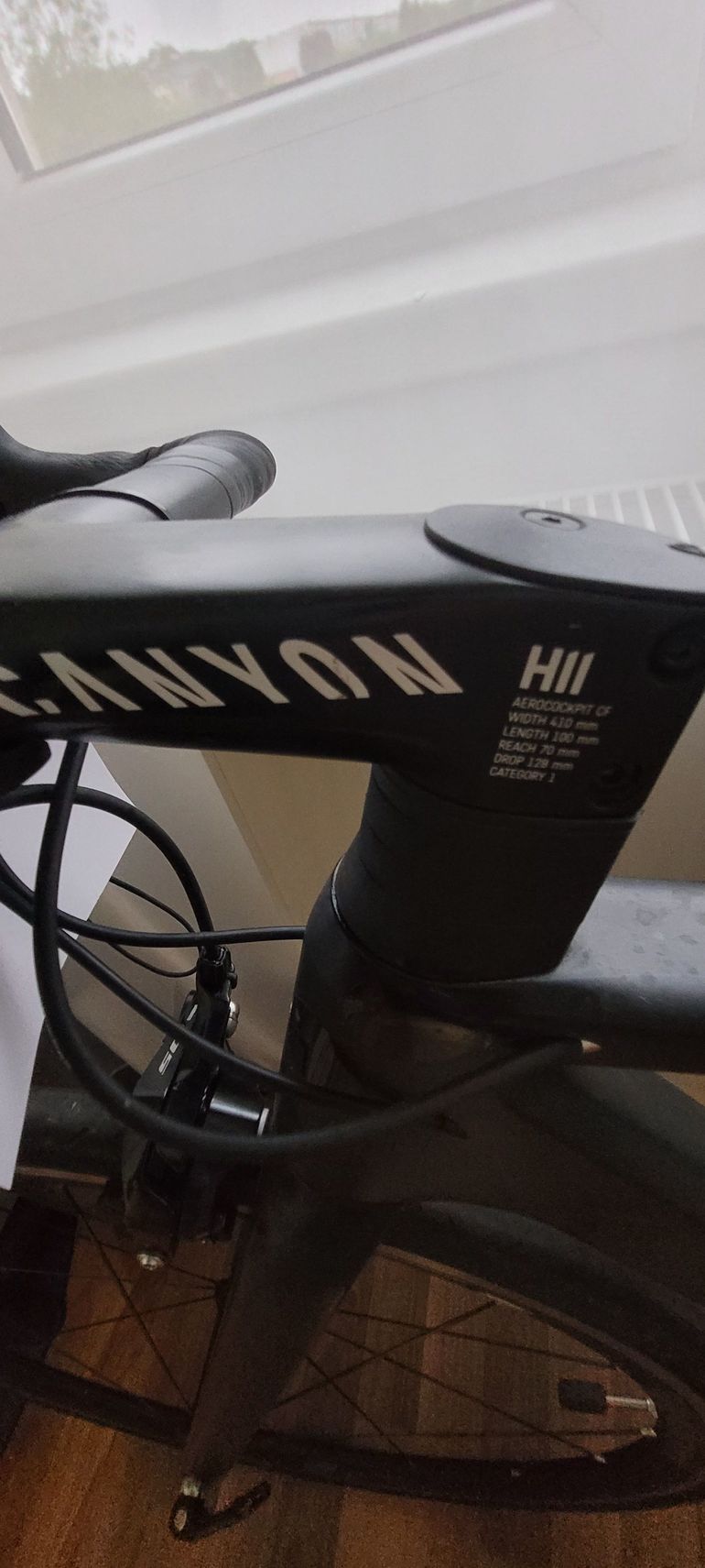 Tweedehands Canyon Ultimate CF SL 7 2022 2022 Road & Gravel — afbeelding 5 van 8