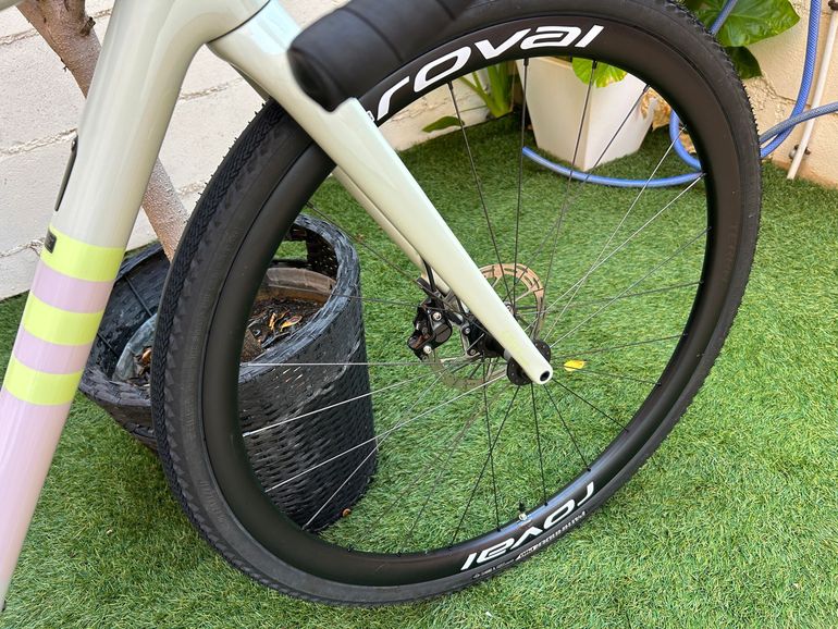 Gebrauchtes Specialized Crux Expert 2024 2024 Road & Gravel, Hellgrau — Bild 9 von 29